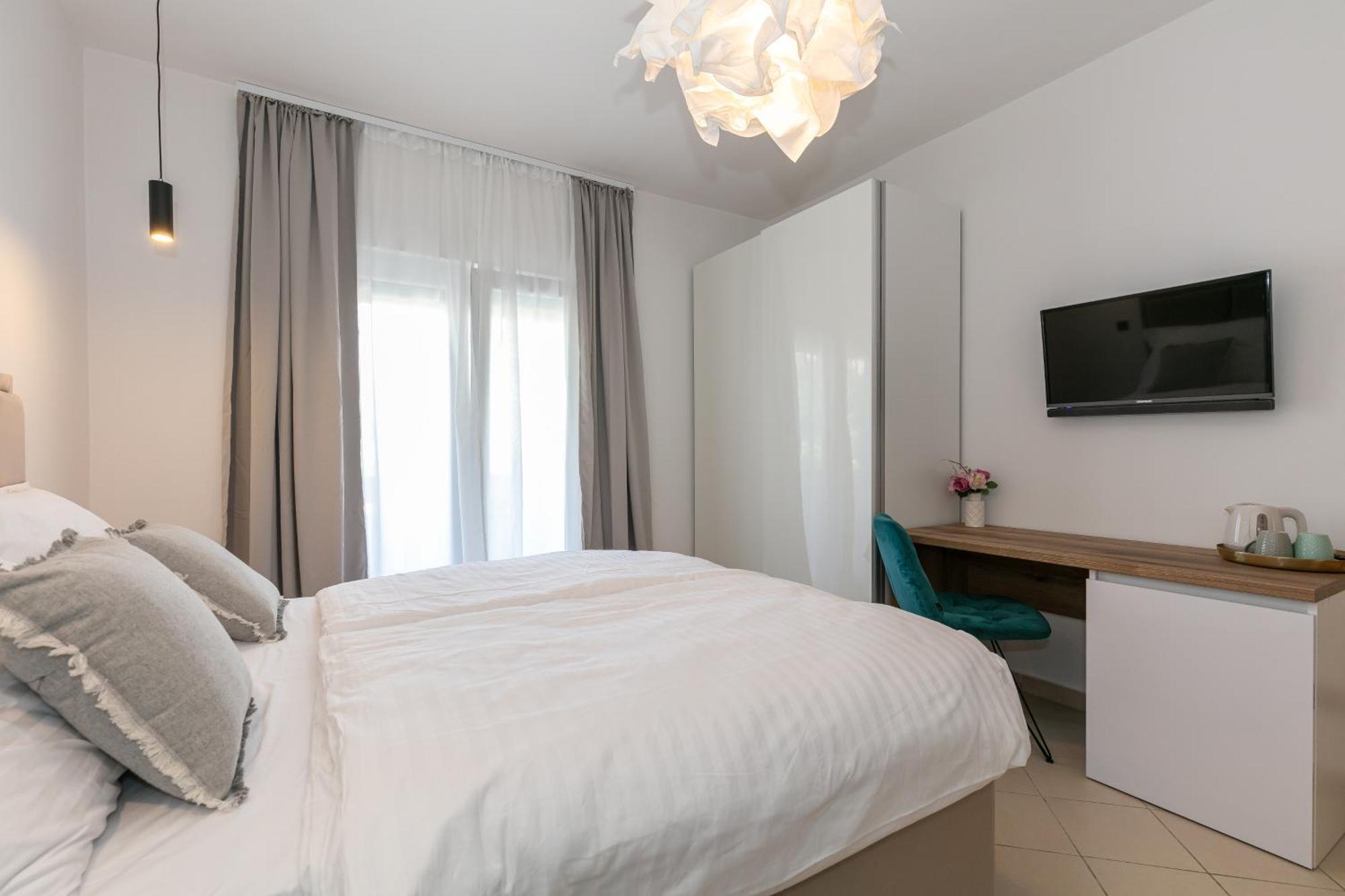 Pansion Gaspar Biograd Na Moru Luaran gambar