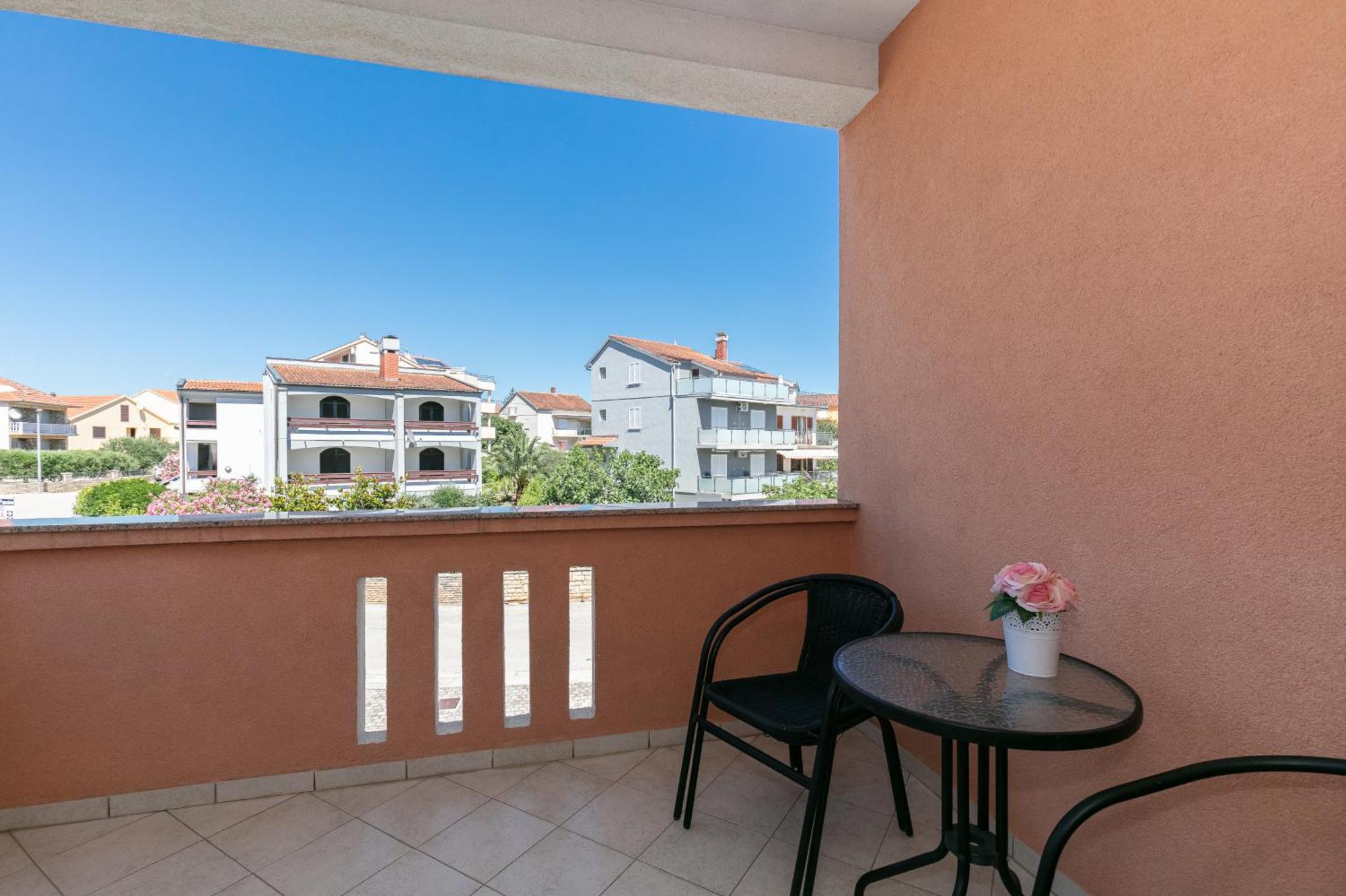 Pansion Gaspar Biograd Na Moru Luaran gambar