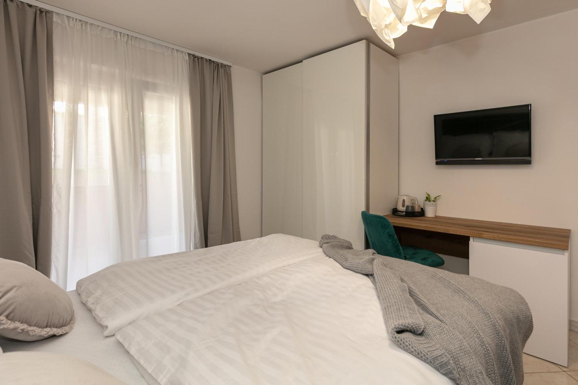 Pansion Gaspar Biograd Na Moru Luaran gambar