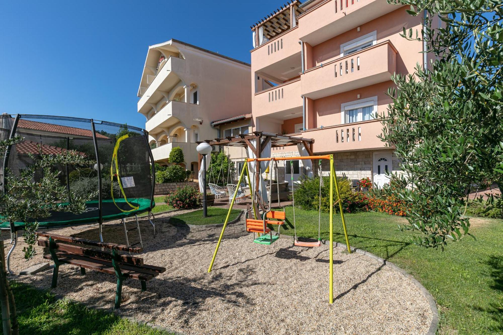 Pansion Gaspar Biograd Na Moru Luaran gambar