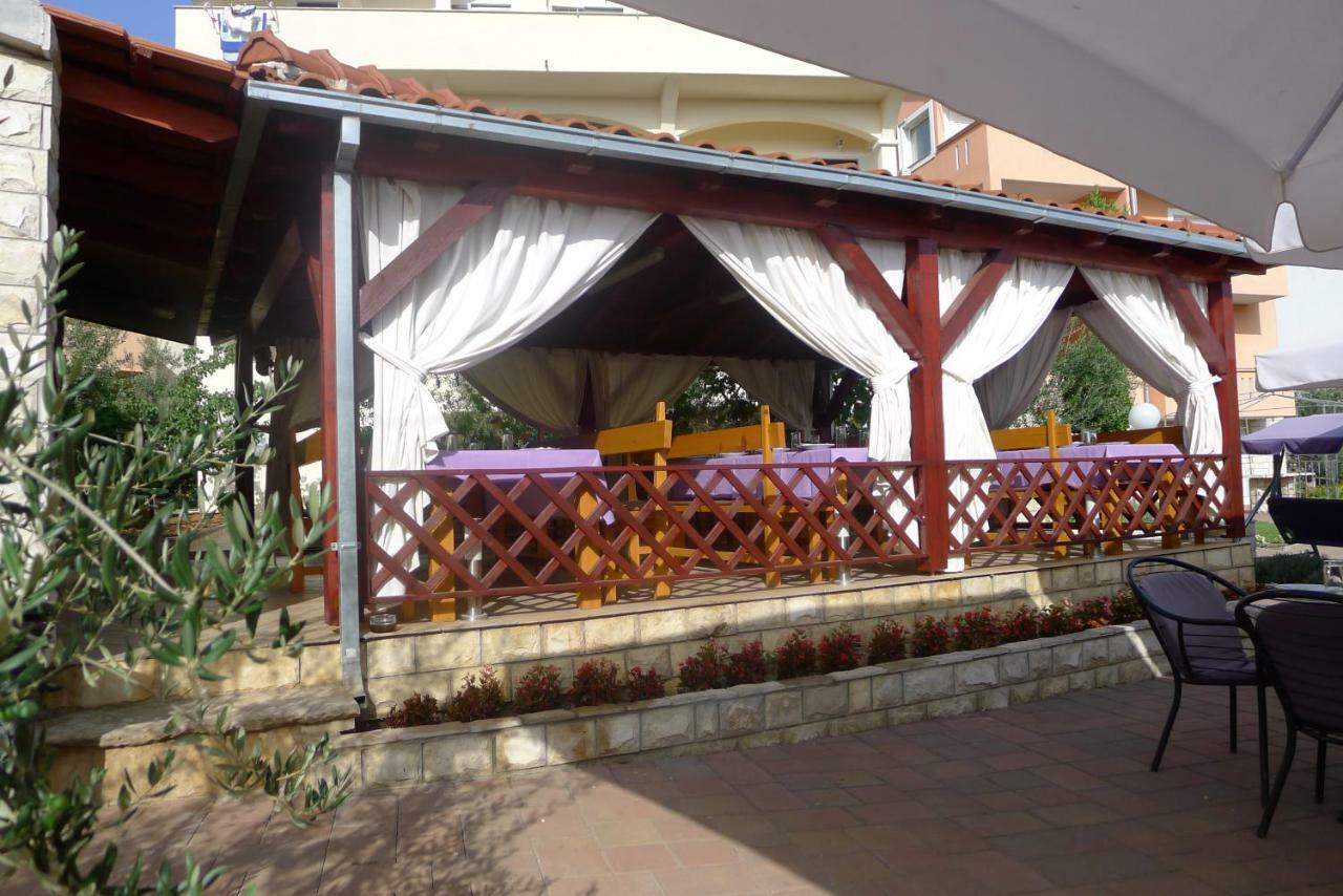 Pansion Gaspar Biograd Na Moru Luaran gambar
